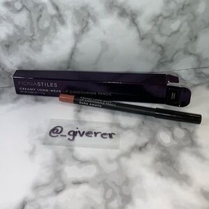 Dona Amelia FIONA STILES Lip Contouring Pencil